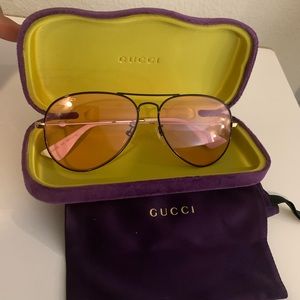GG BRAND NEW GUCCI SUNGLASSES. Limited edition pink. 💕